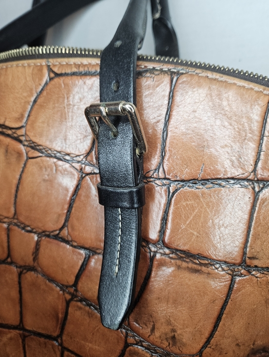 Vintage 90s Dooney And Bourke Croc Embossed Tan And Black Satchel GUC - Picture 4 of 15